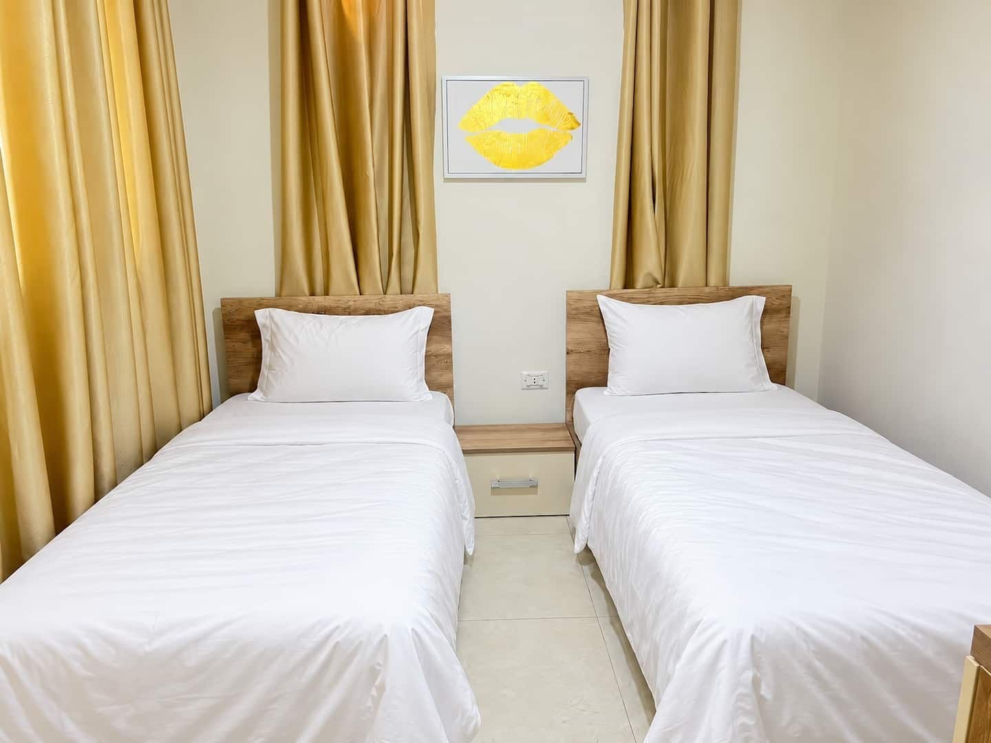 Twin bedroom, Dekwaneh 2-Bedroom with 24/7 Power & Parking