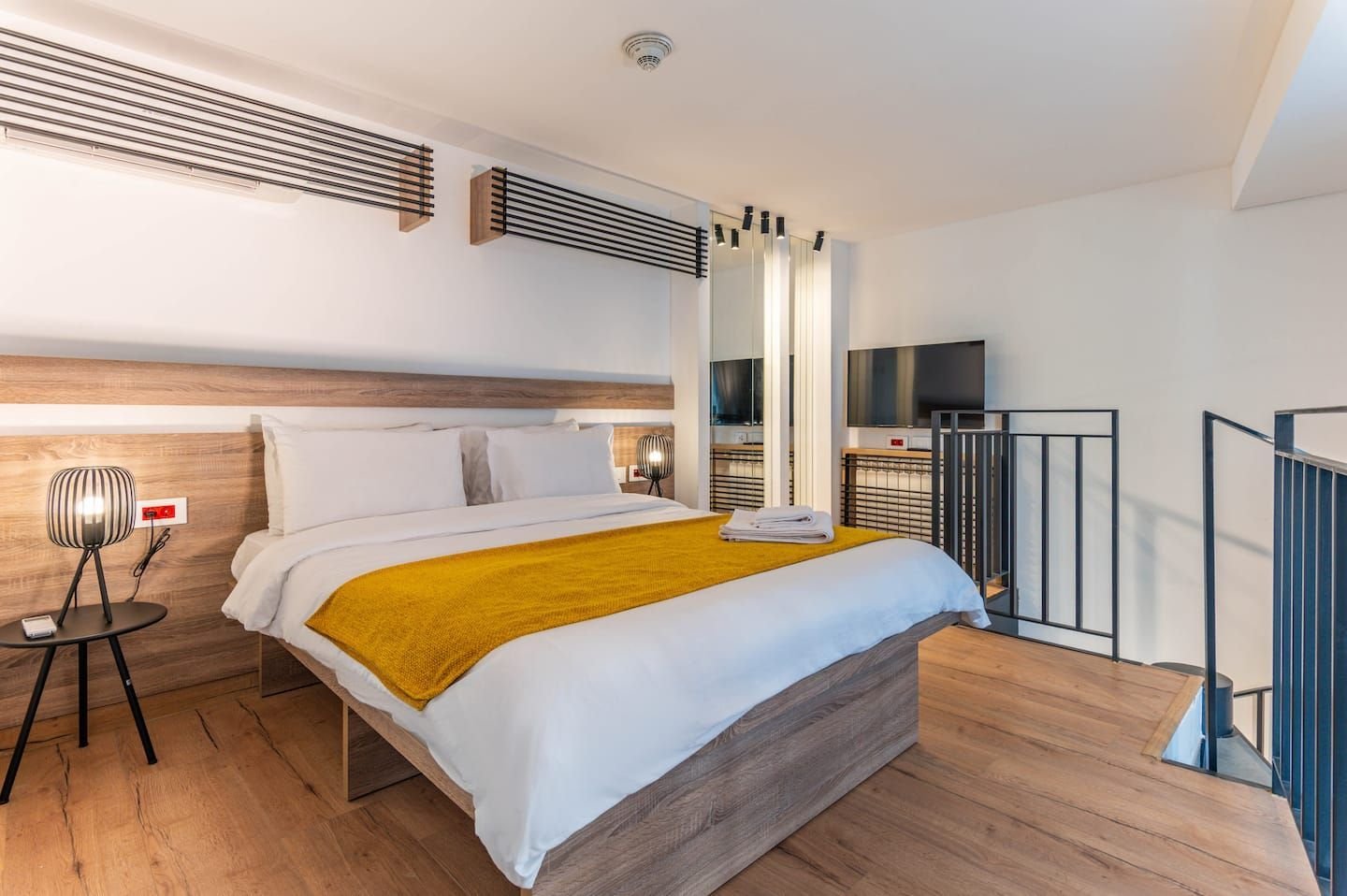 Bedroom with queen bed, Retro Loft with Flying Balcony in Gemmayzeh