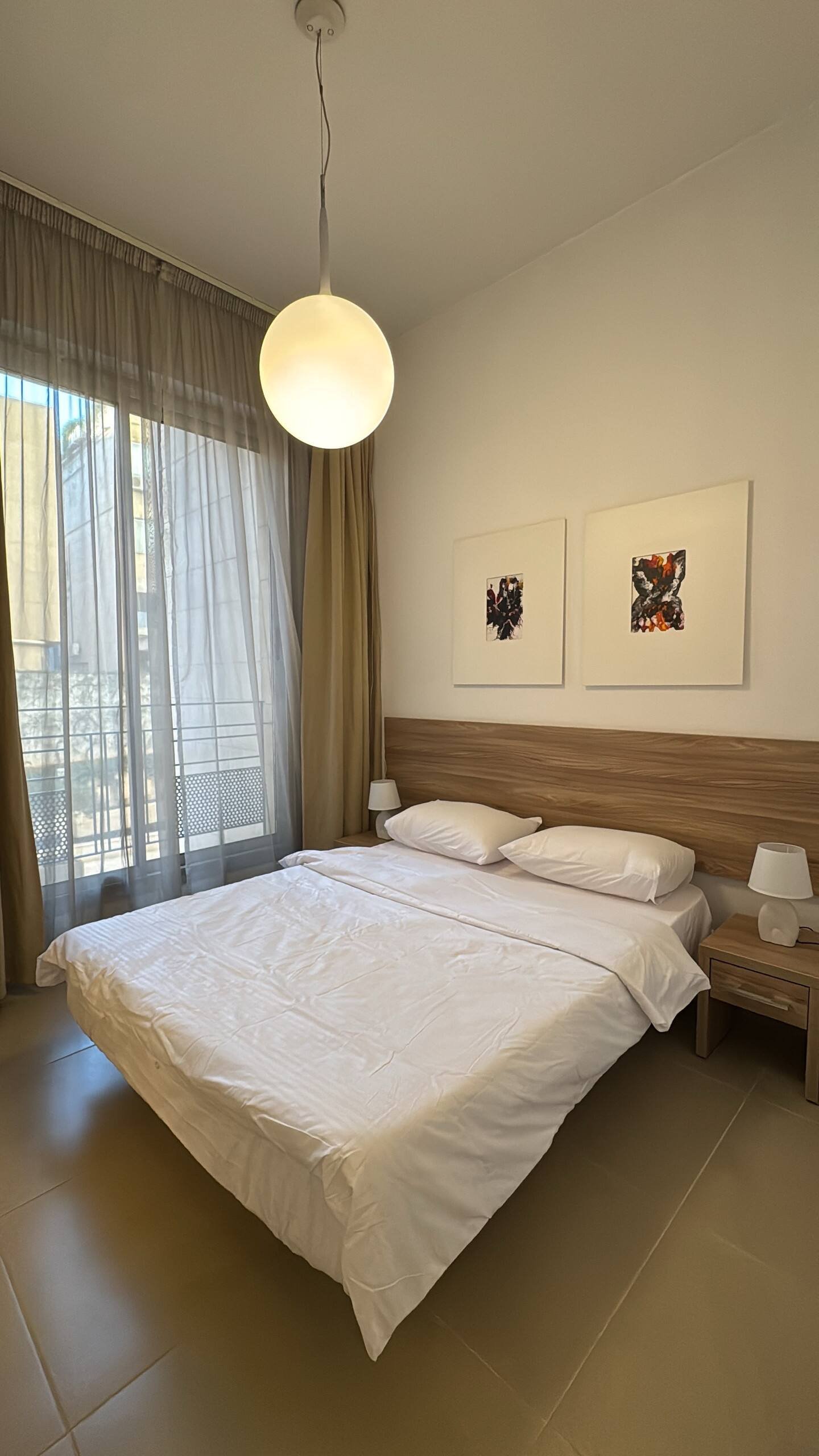 Bedroom with queen bed, Saifi 1-Bedroom with Heated Pool, Gym & Parking